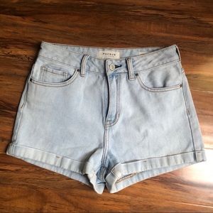 Light wash pacsun mom shorts